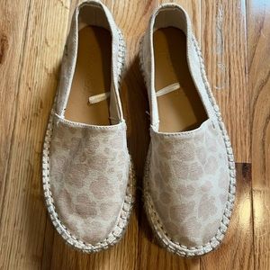 Splendid Laney Espadrille Slip On Loafer 6.5 beige/pink